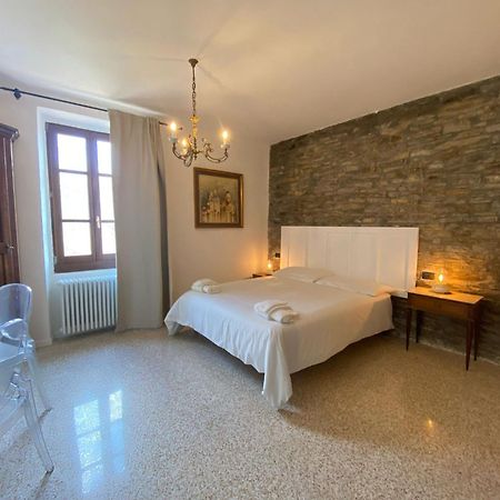 베르세토 La Lupa E L'Orso B&B 외부 사진