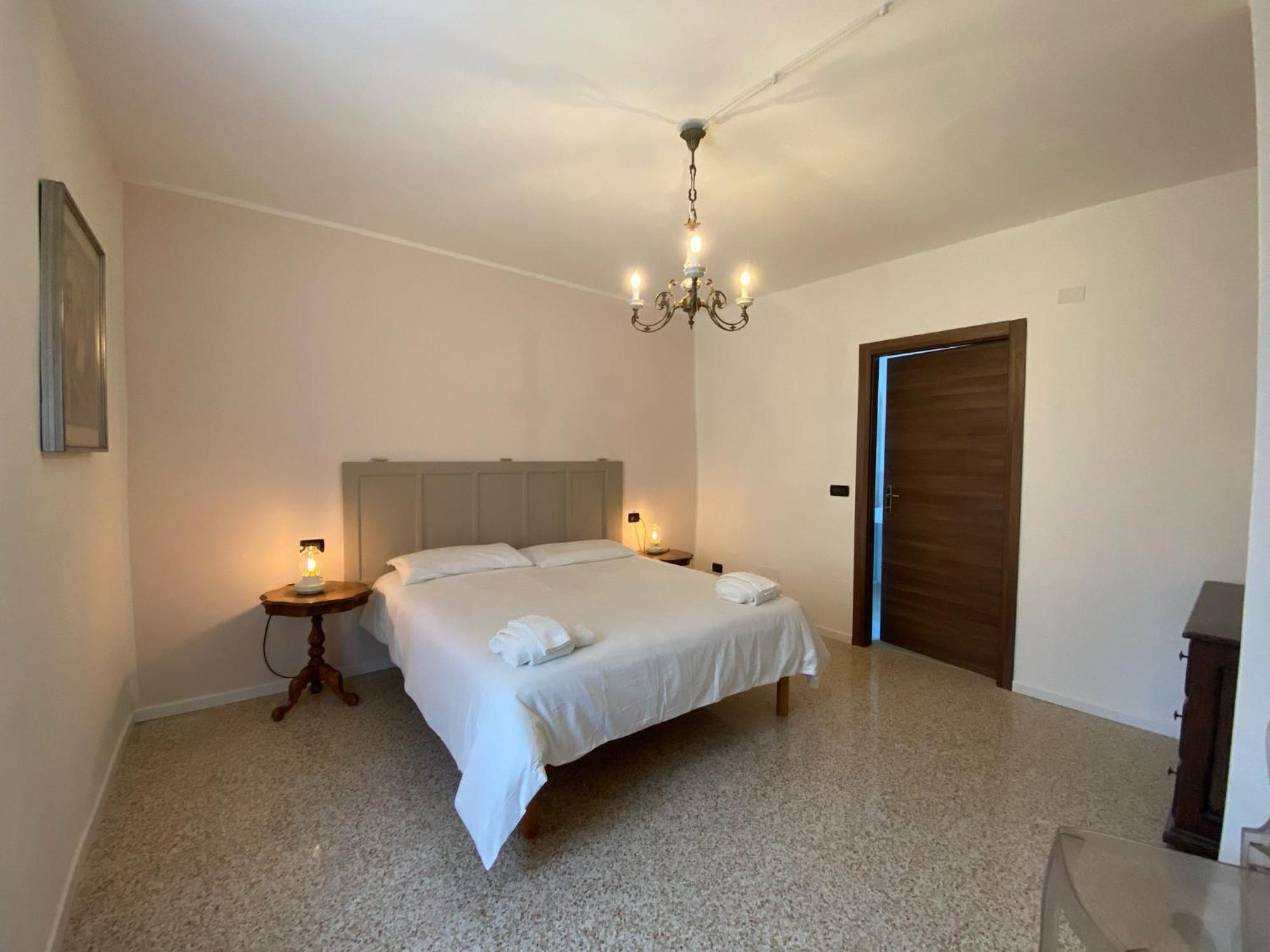 베르세토 La Lupa E L'Orso B&B 외부 사진