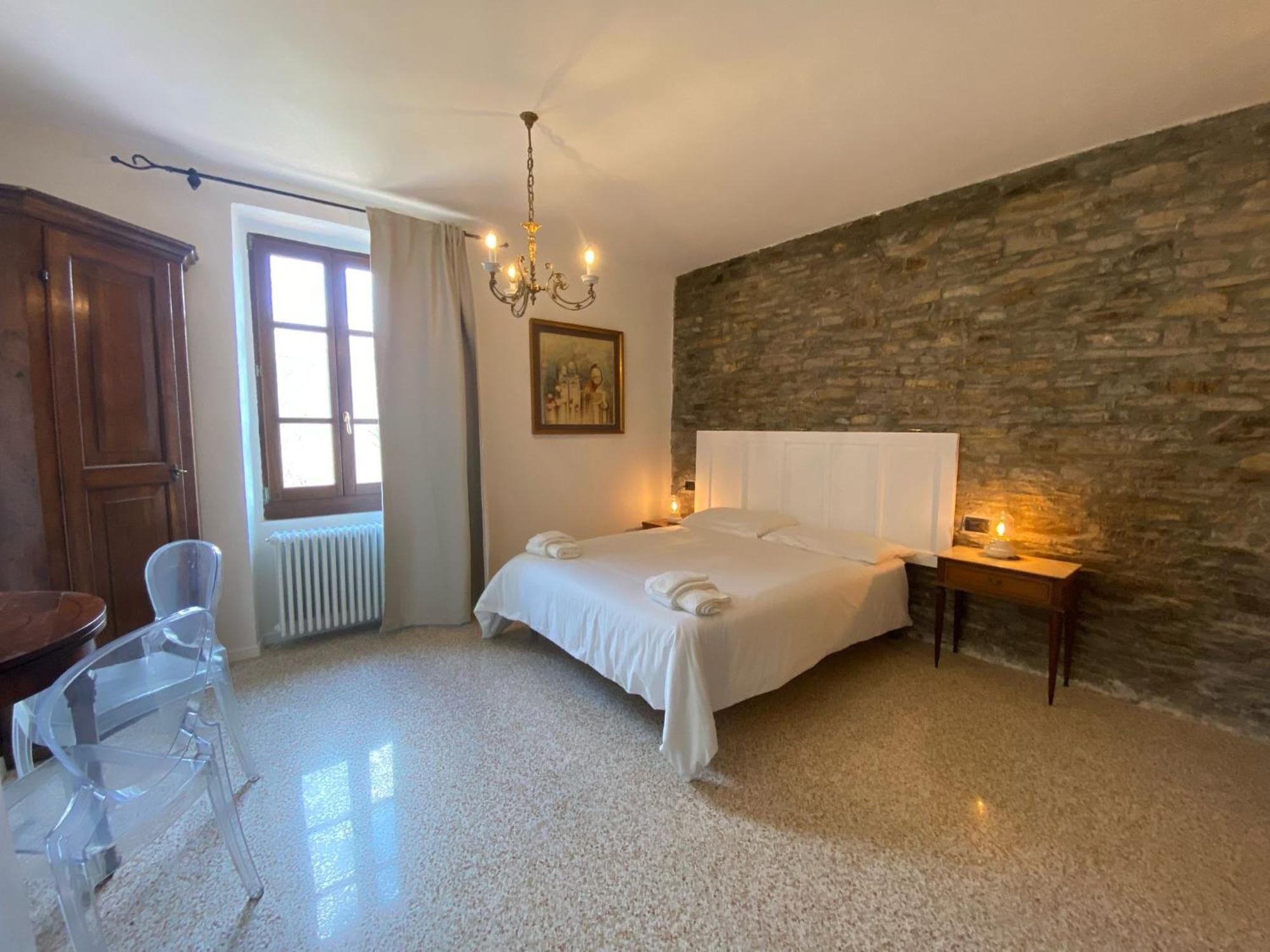 베르세토 La Lupa E L'Orso B&B 외부 사진