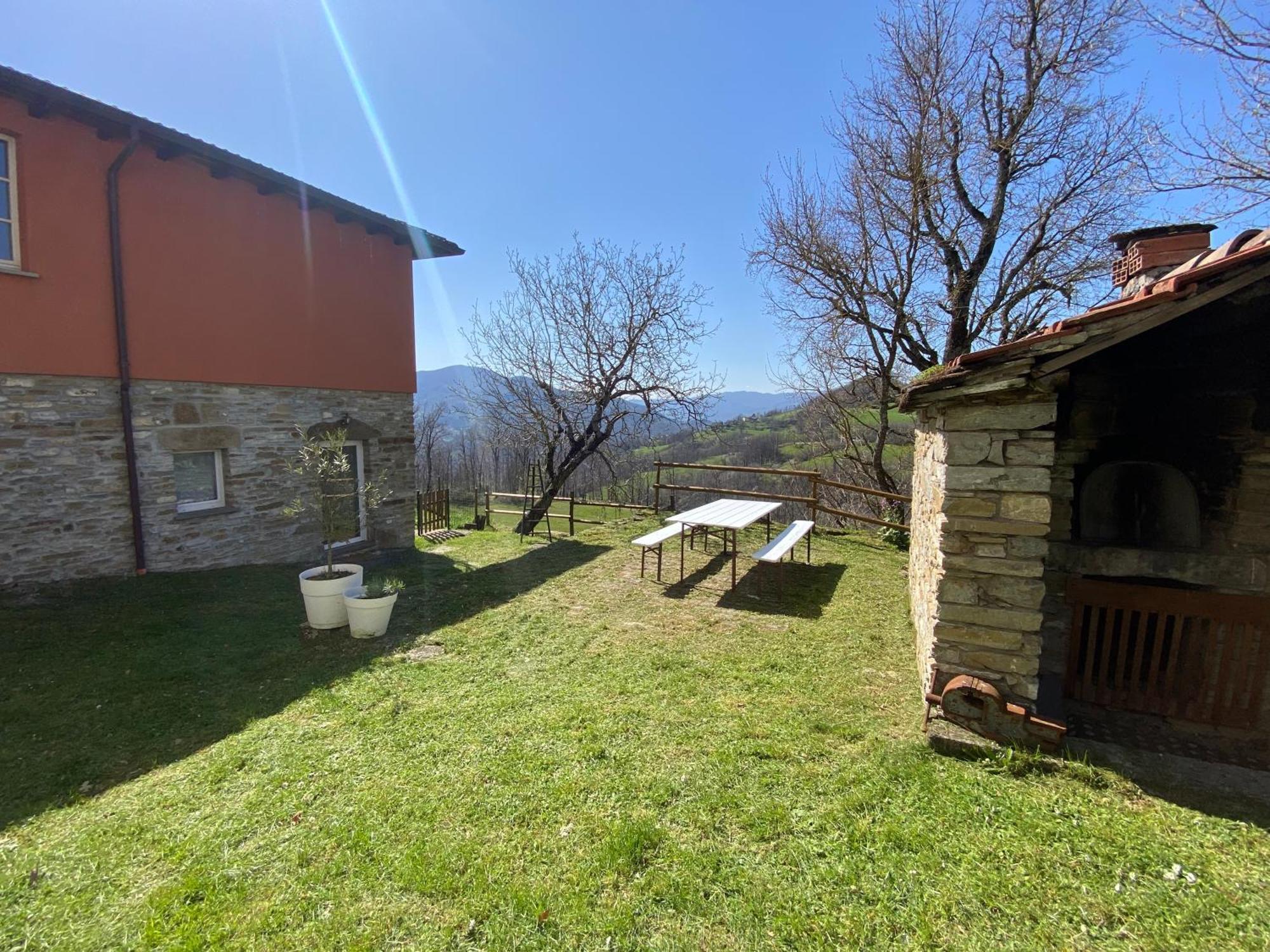 베르세토 La Lupa E L'Orso B&B 외부 사진